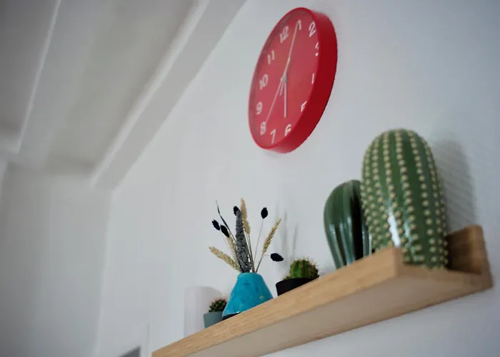 Cosy Getaway In Historic *