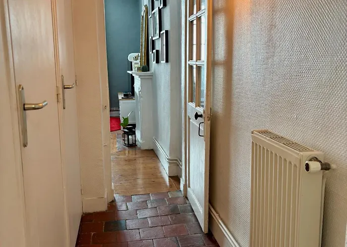 Cosy Getaway In Historic Διαμέρισμα