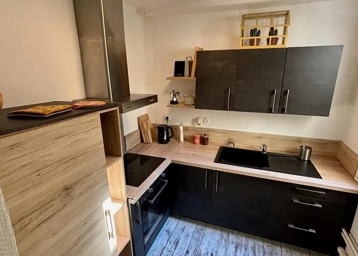 Cosy Getaway In Historic