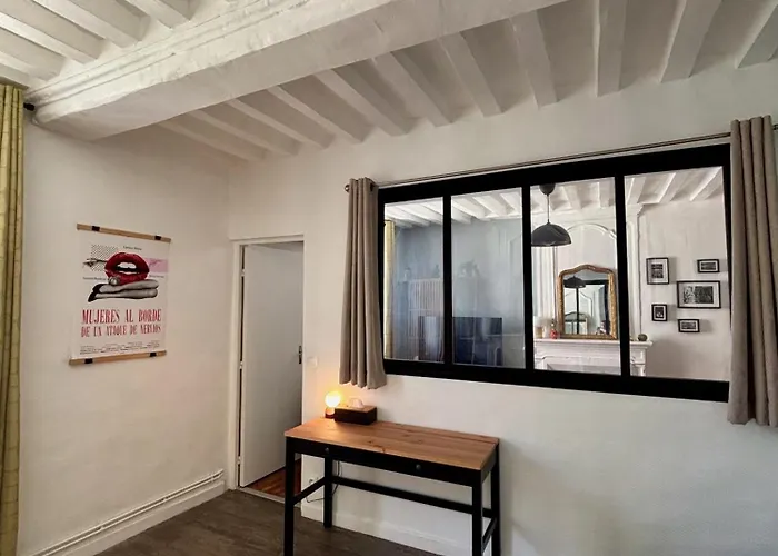 Cosy Getaway In Historic Διαμέρισμα